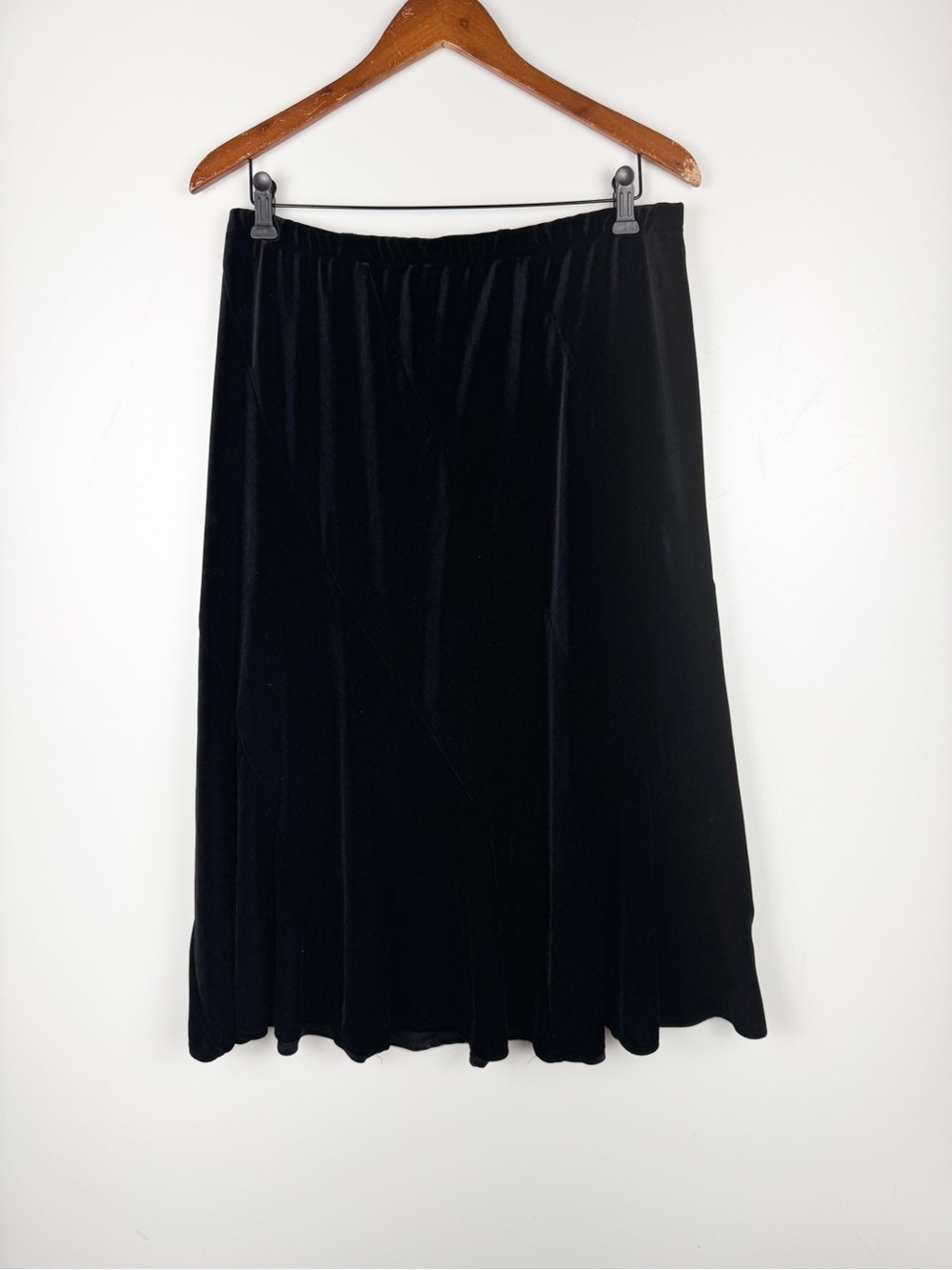 Dressbarn Womens Large L Black Velvet Paneled Flared Swing Skirt Whimsigoth